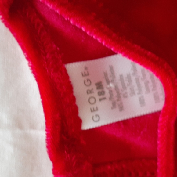 🆕️ Red Toddler Dress, Size 18 months, NWT - Picture 2 of 5